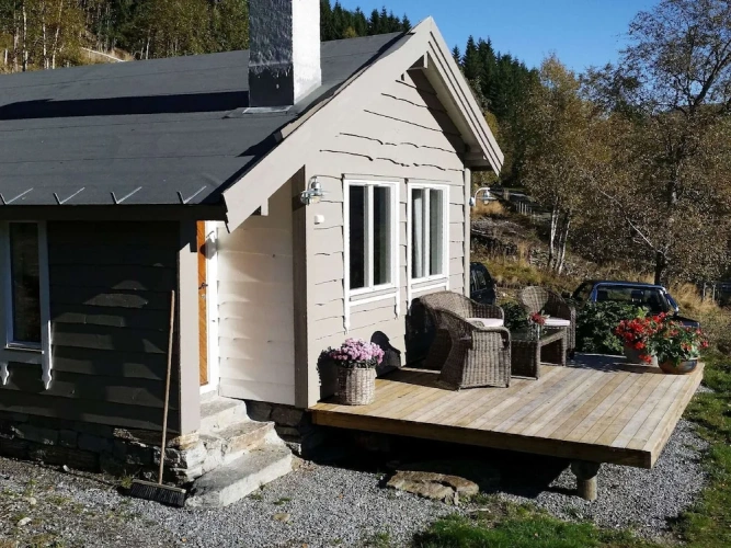 4 Bedrooms Comfort Cottage