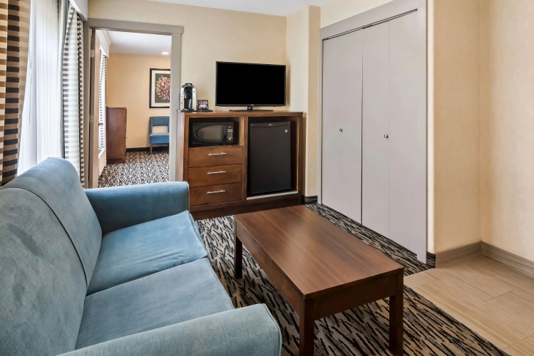 Double Suite