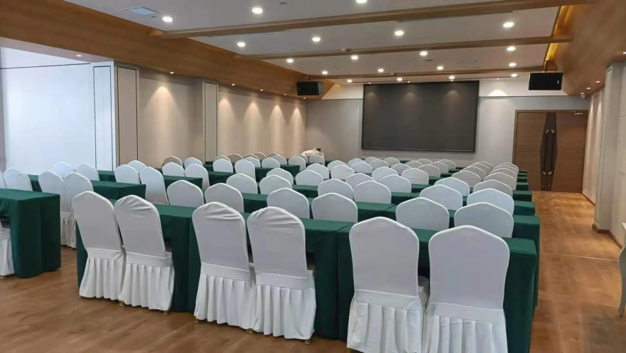 Yijia Lijing Hotel