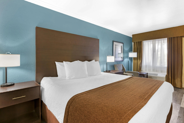 Best Western InnSuites Tucson Foothills Hotel & Suites photo 8