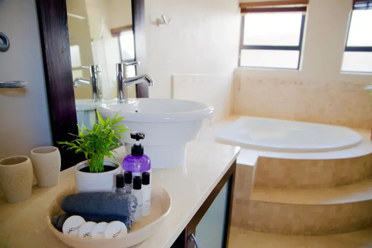 Oceana Villa Self Catering