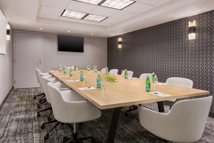 Radisson Hotel Sunnyvale - Silicon Valley photo 9
