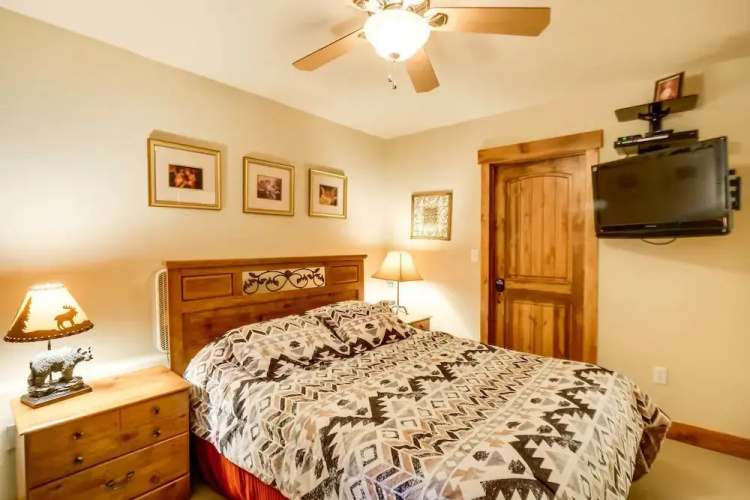 Central Fraser Condo 8 Mi to Winter Park Ski!