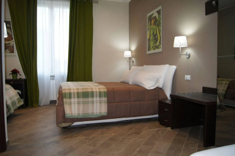 Mia Suites