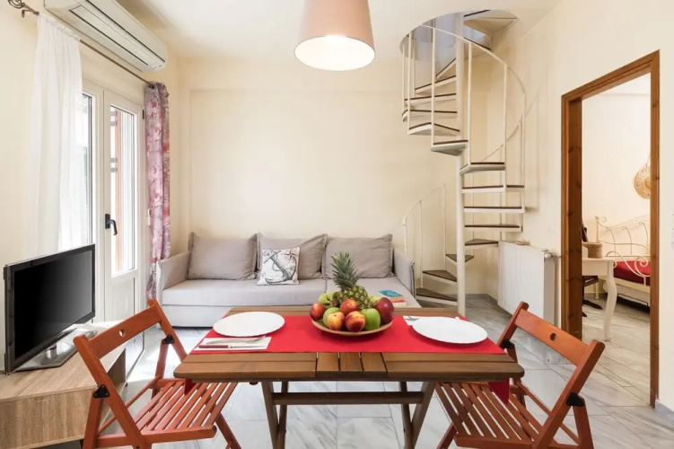 Eudoxia Apartment