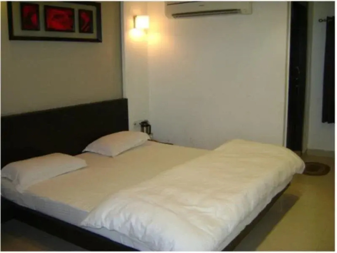 Hotel Woodland