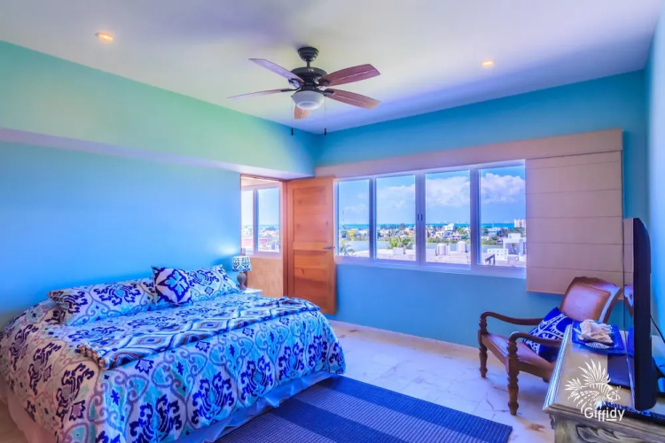 Isla 33 - 4 Bedroom PH #1301