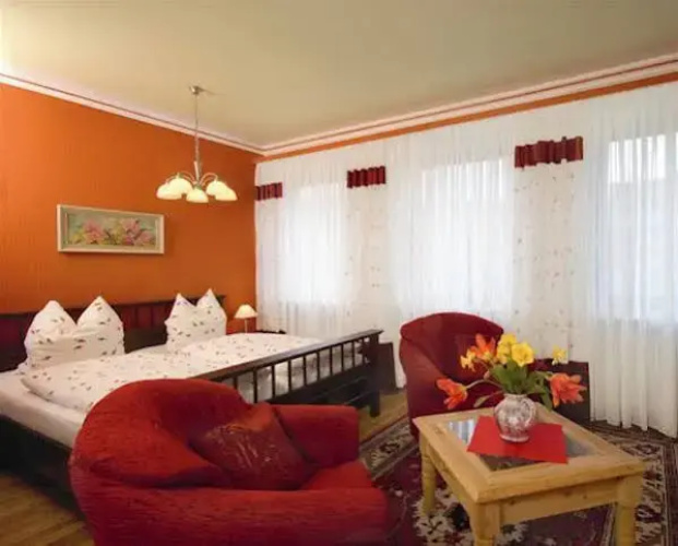 Albertus Paris Stadt-Aparthotel