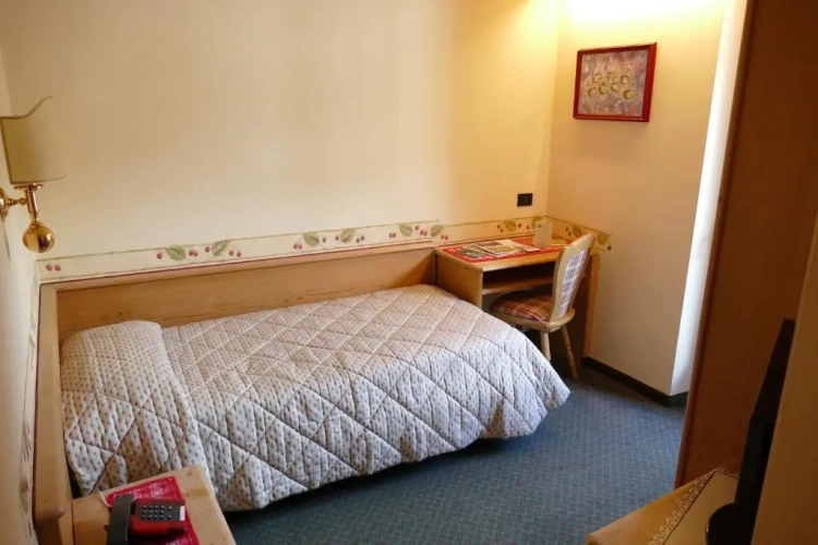 Standard Single room with balcony