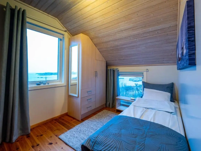 Standard Single room with sea view