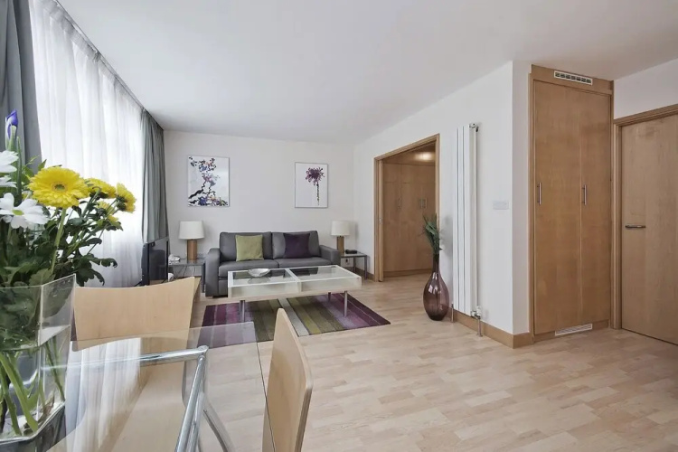 Premium St Christophers Place