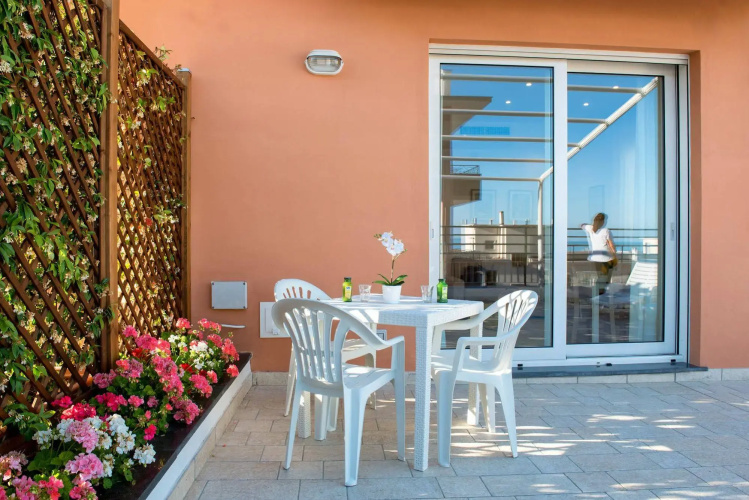 Aparthotel Santa Tecla