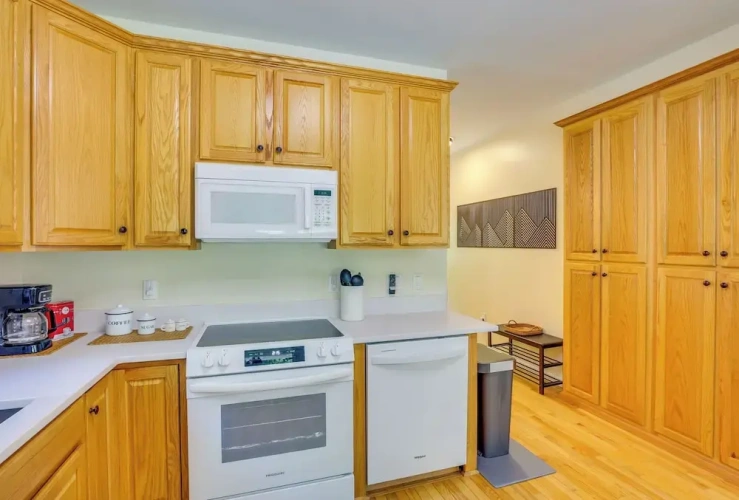 2 Bedrooms Cottage
