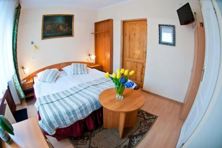 Superior Triple room