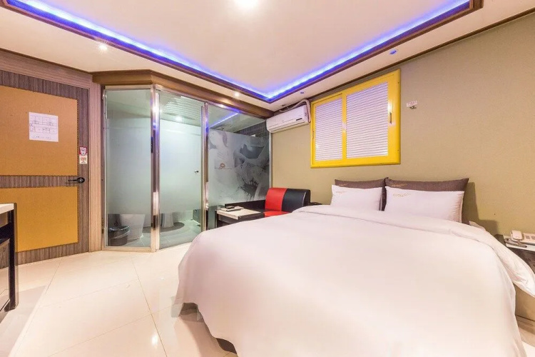 SOL Hotel