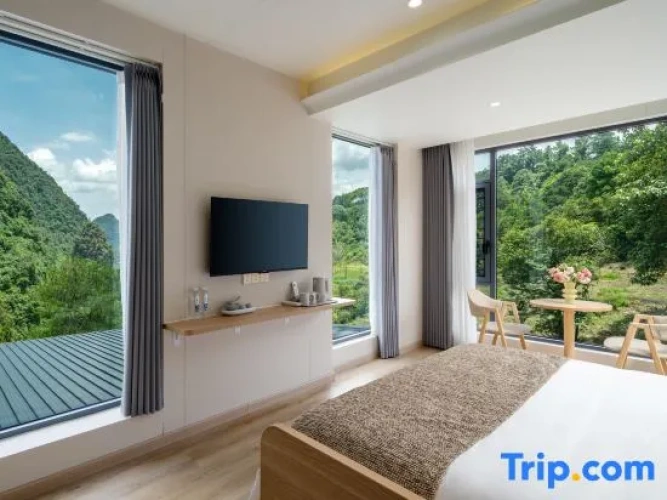 Standard Double room with mountain view