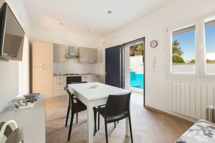 Absolute Suite Apartments