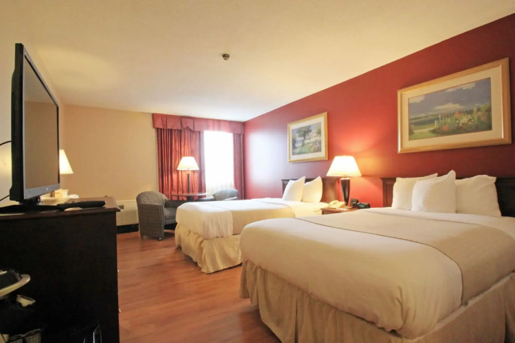 Fireside Inn & Suites Portland