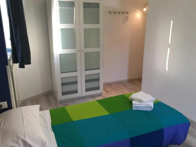 Almi Rooms