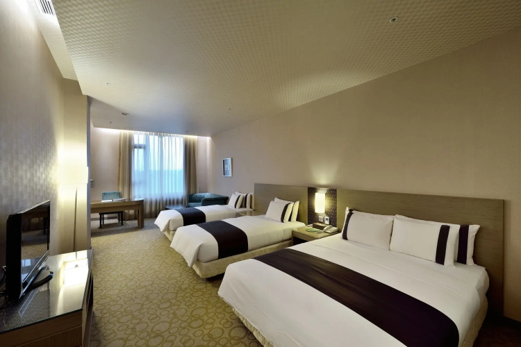 Shinkansen Grand Hotel