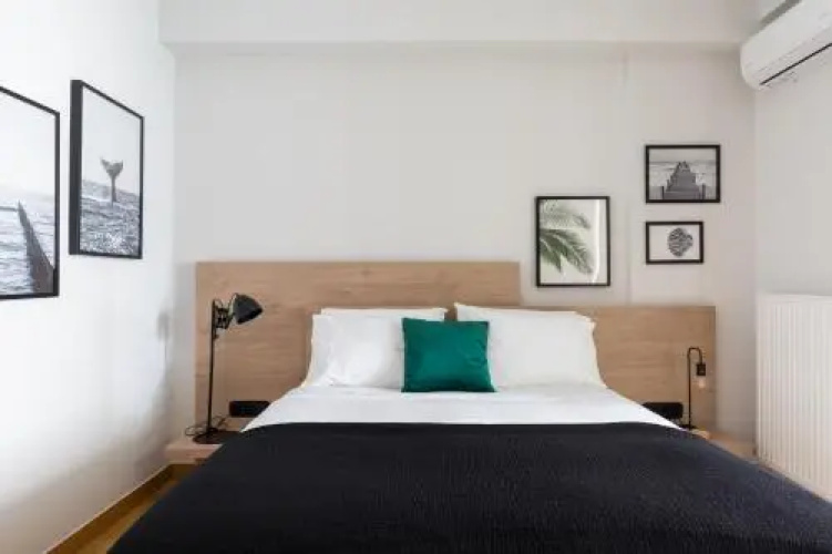 Stylish and Spacious 2BD - Thiseio by UPSTREET