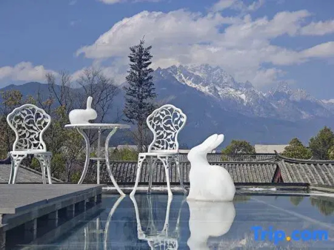 together  Hotel, Lijiang