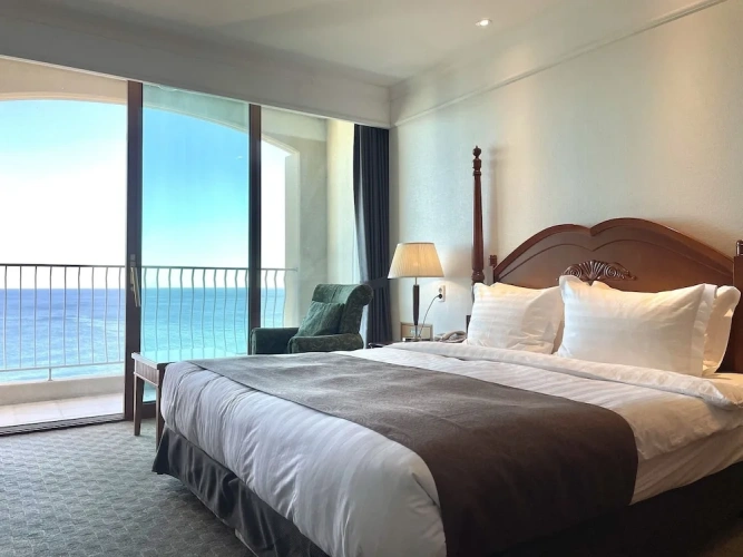 Deluxe Double room with balcony and with ocean view