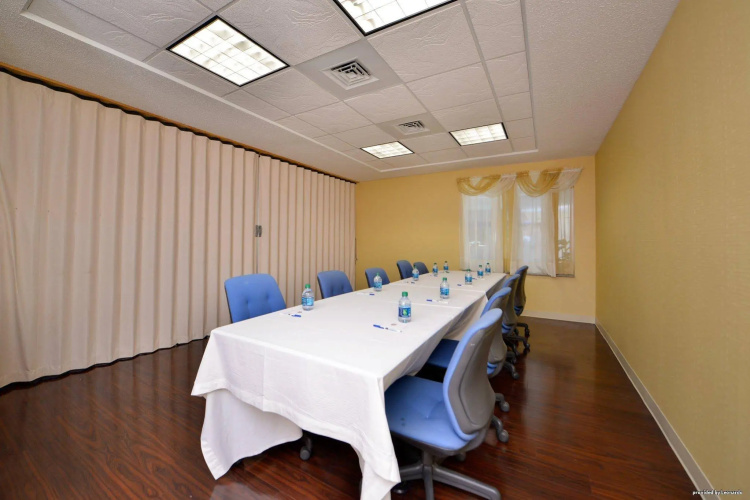 Best Western Plus New England Inn & Suites photo 15