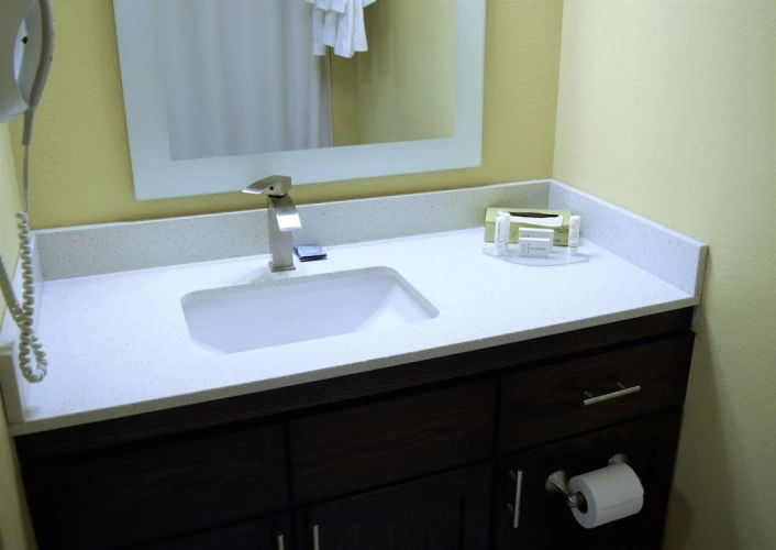 1 Bedroom Suite