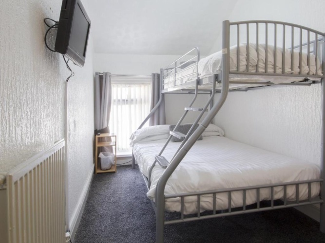 Superior Quadruple room