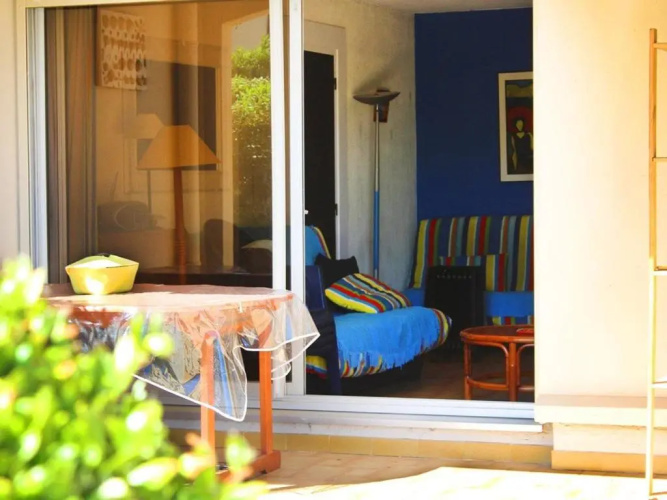 Appartement Cap d'Agde, 2 pièces, 4 personnes - FR-1-607-94