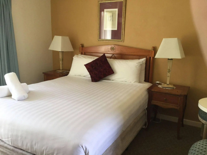 Aberdeen Motor Inn