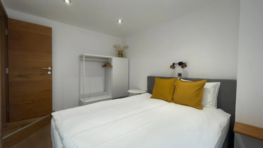 SeaHouse Apartments