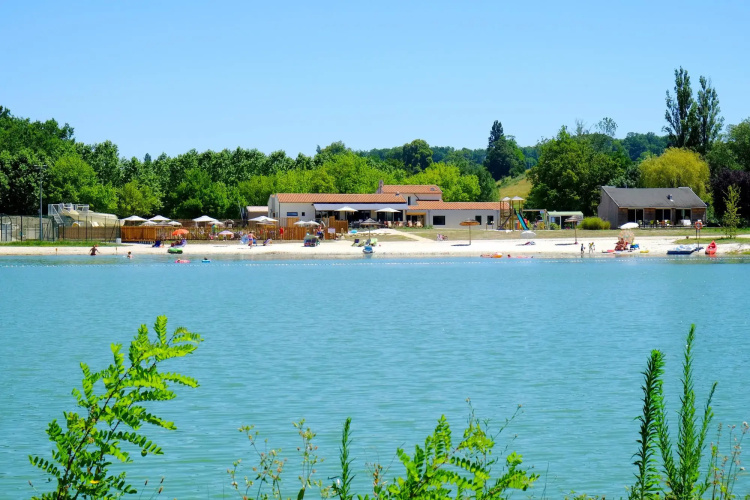 Camping Pomport Beach