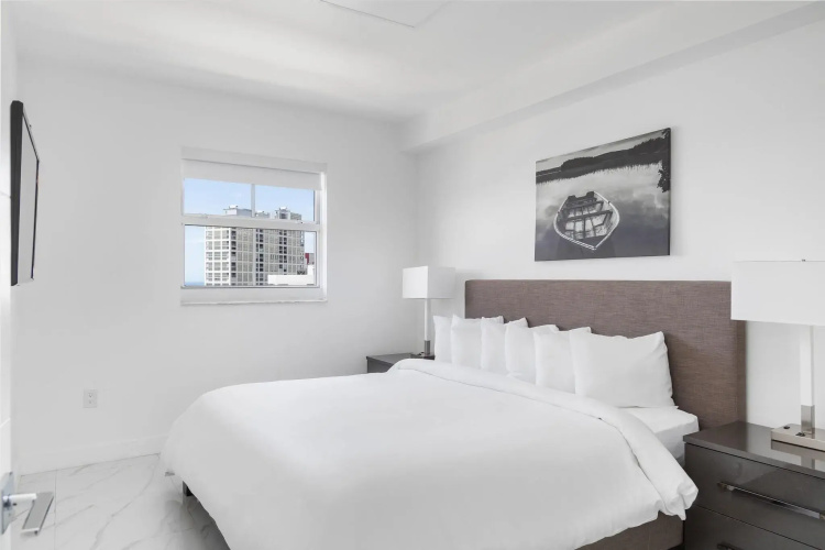Fortune House Hotel Suites