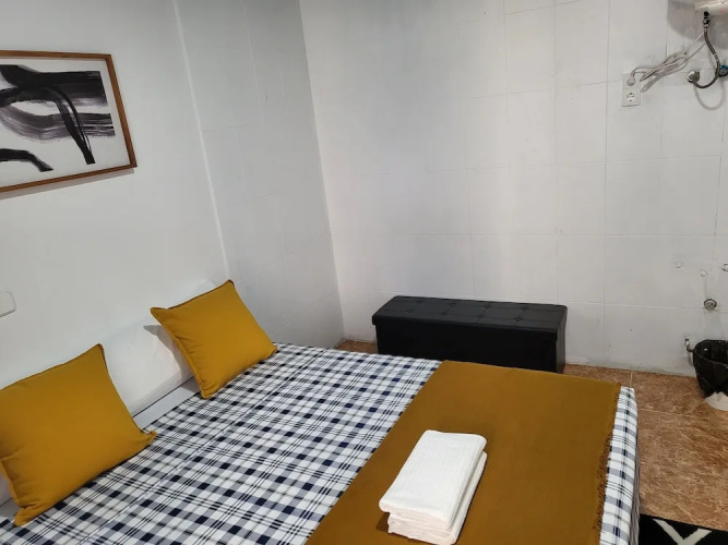 M-A Catrachos Rooms