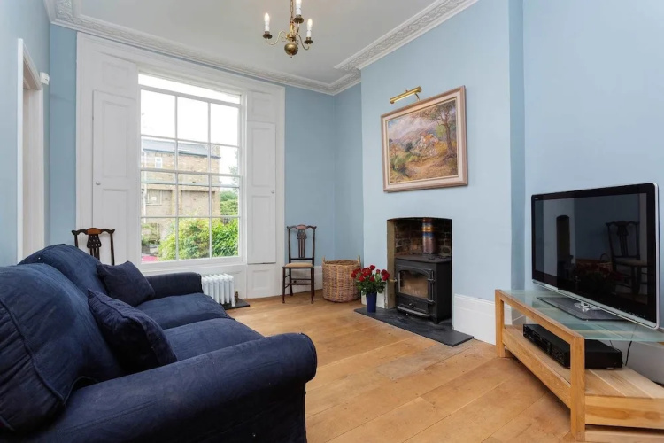 Islington Charm