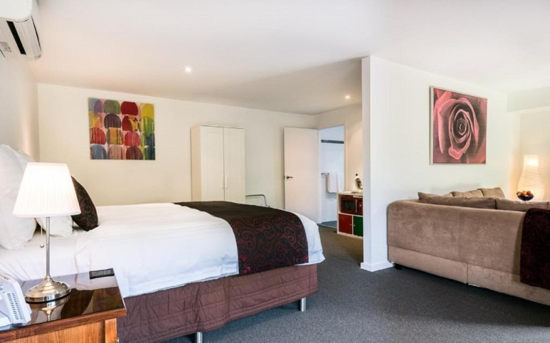 Guest rooms