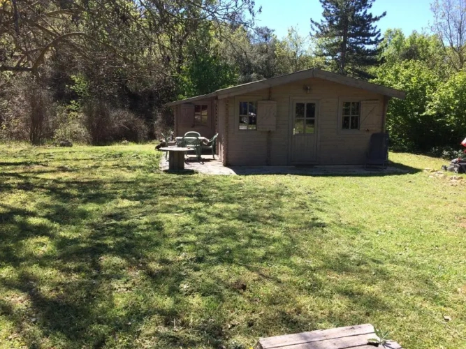 2 Bedrooms Chalet
