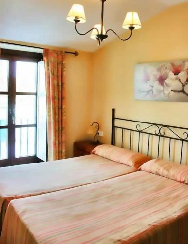 1 Bedroom Apartment with balcony
