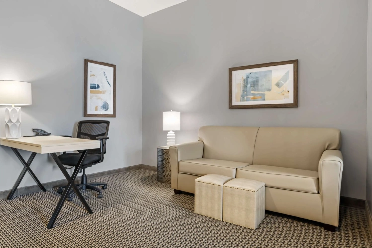 Double Suite