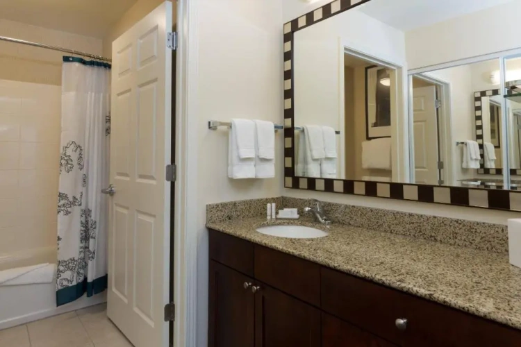 1 Bedroom Double Suite