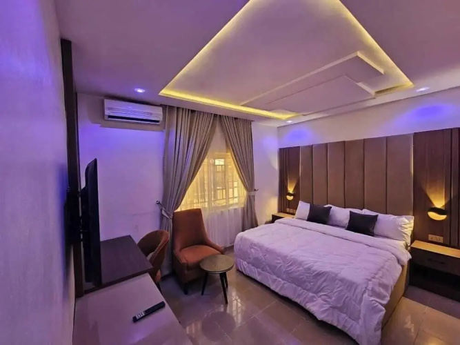 Reens Apartment