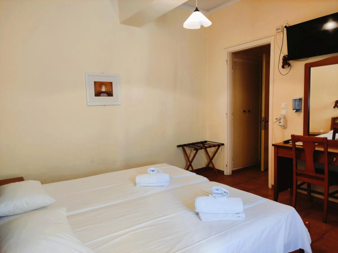 Faros Hotel