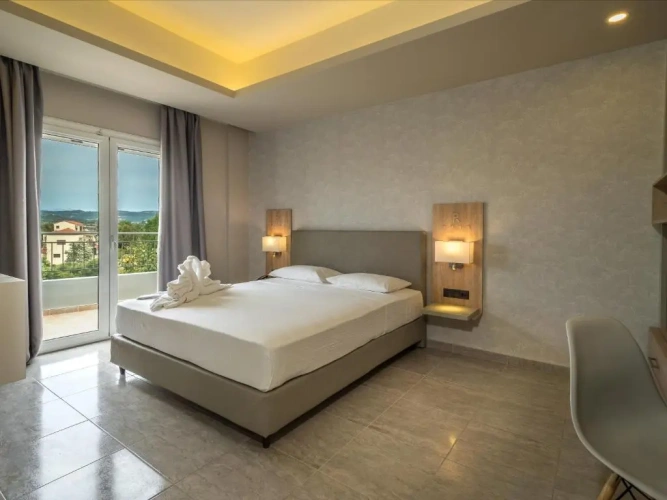 Deluxe Suite