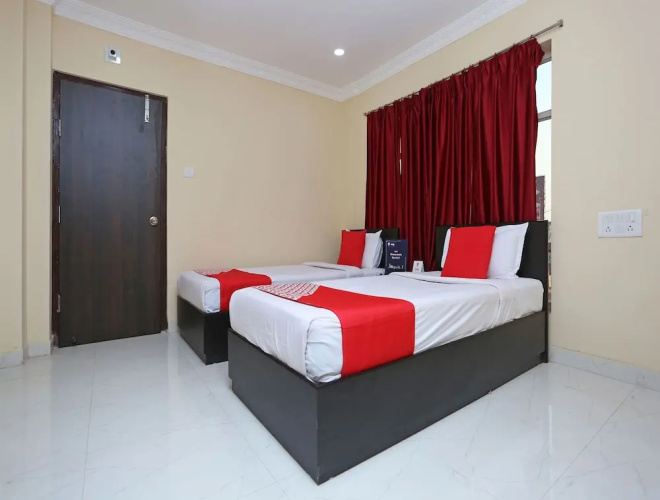 OYO 10982 Hotel Sai Prabha