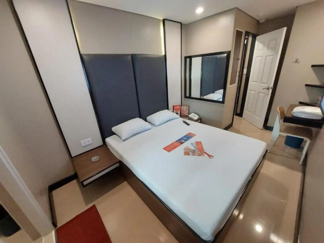Hotel Sogo Timog 2