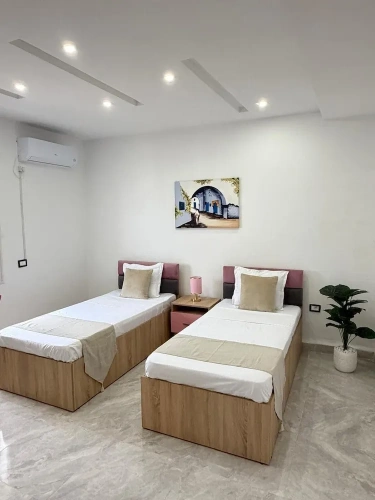 2 Bedrooms Apartment with garden view