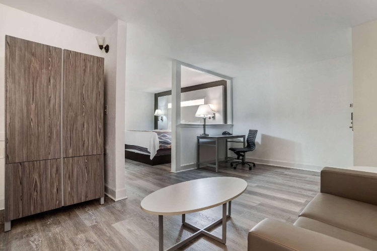 Double Suite
