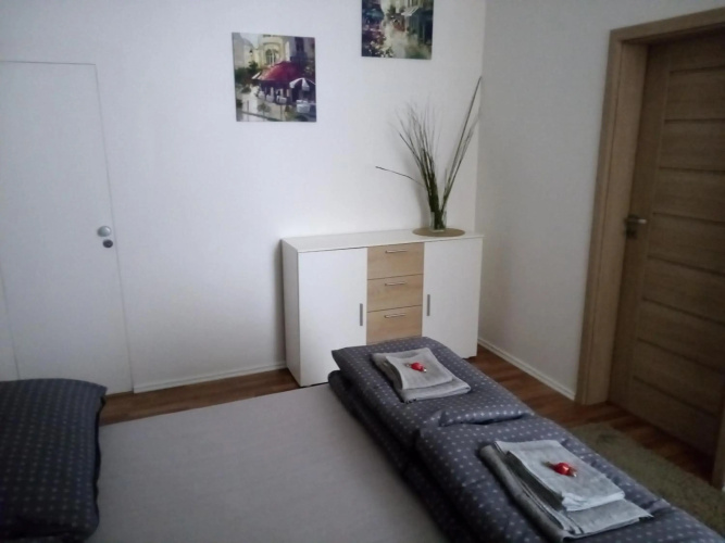 Gallys Apartments